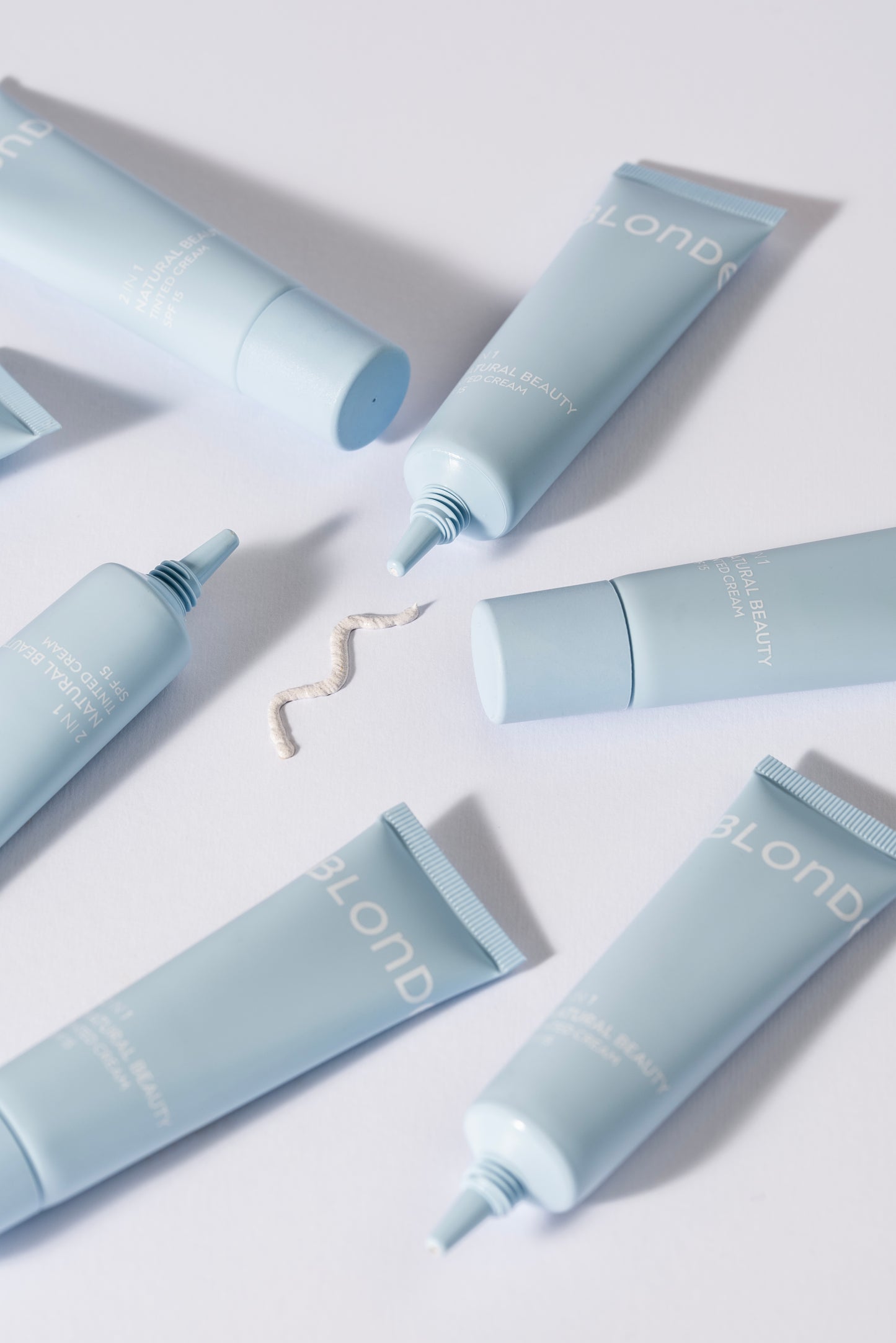 BLONDESISTER BB kremas su 15 SPF, 30 ml